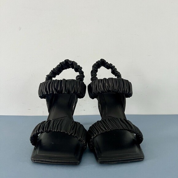 Gianni Bini Vanya Scrunched Square Toe Black Leather Dress Sandal Heels - Picture 3 of 8